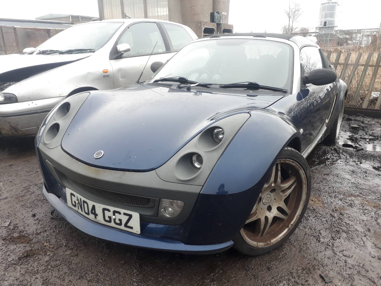 Рамка капота для Smart Roadster 2004